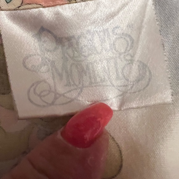 Scrub top Precious Moments Size M or L - Picture 11 of 14